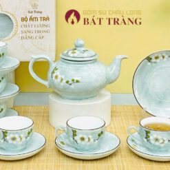 Bộ ảnh ấm quà tặng